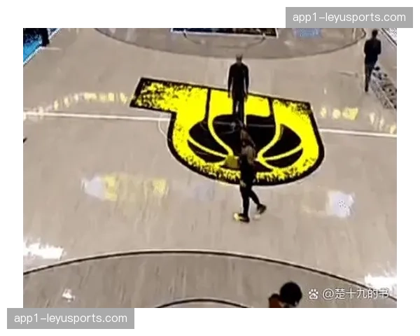 加兰复出缓解骑士组织压力 米切尔得分重心转向团队协作